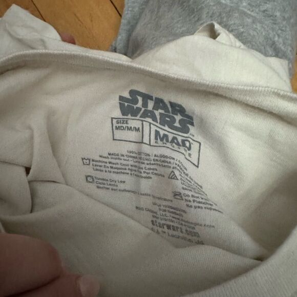 Disney Starwars Mandelorian Baby Grogu Tshirt Size M - Picture 6 of 11